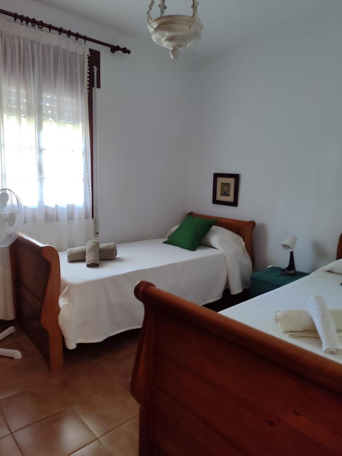 Chalet Roche A 300 Metros De La Playa Екстер'єр фото
