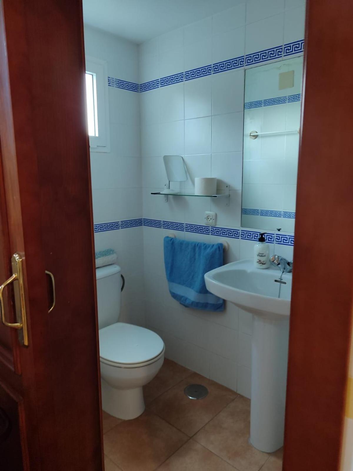 Chalet Roche A 300 Metros De La Playa Екстер'єр фото